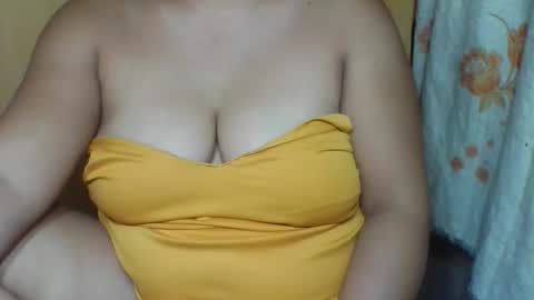 sweetiepinay30 online show from February 16, 8:09 pm