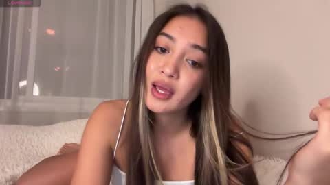 Snapshot of sweetiesoul chatting on October 31, 4:11 pm sweetiesoul online show from October 31, 4:11 pm