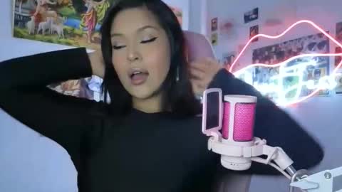 SweetJess online show from April 11, 5:35 am