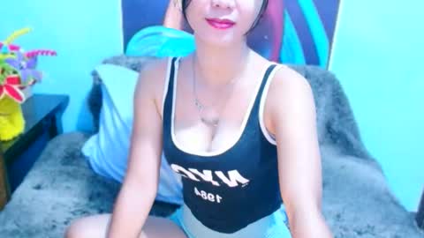 Snapshot of sweetjowa chatting on September 15, 11:23 pm jona online show from September 15, 11:23 pm