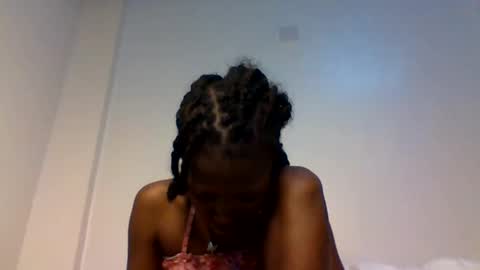 Snapshot of sweetkola1 chatting on October 13, 5:37 pm sweetkola online show from October 13, 5:37 pm