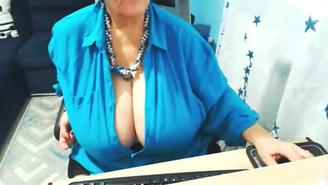 Rebeka online show from December 2, 5:35 pm