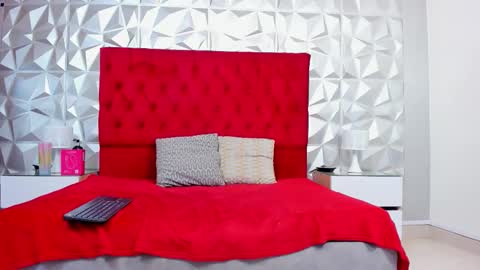 Lauren online show from January 6, 5:55 am