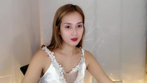 Leah online show from November 15, 11:55 am