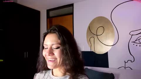 Snapshot of sweetletty_ chatting on October 24, 10:00 am Letty la traga semen lol online show from October 24, 10:00 am