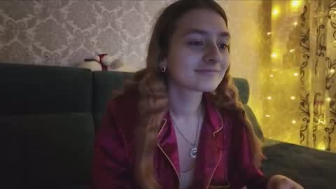 sweetliaison online show from February 14, 3:25 pm