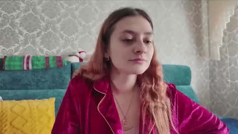 sweetliaison online show from February 12, 8:49 am