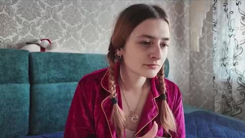 sweetliaison online show from February 17, 1:32 pm