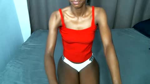 Snapshot of sweetlilly2540 chatting on October 31, 7:40 pm sweetlilly2540 online show from October 31, 7:40 pm