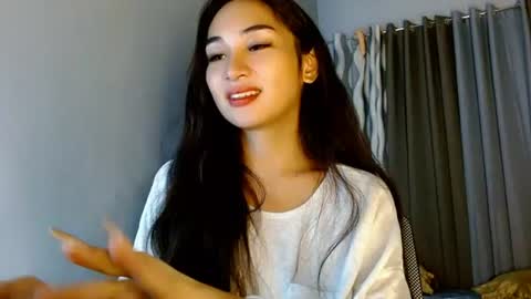 Lilly online show from July 13, 6:47 am