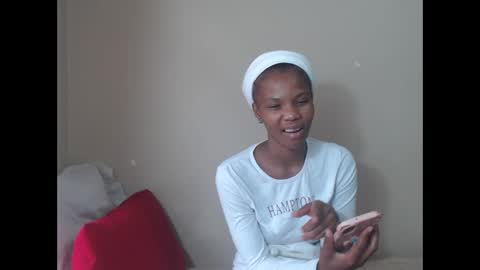 sweetlipss_ online show from September 20, 10:13 am