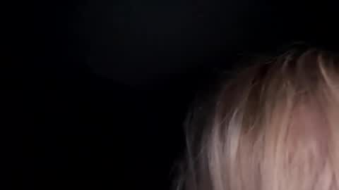 Lisa  online show from April 16, 8:47 am