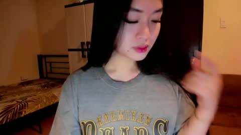 Snapshot of sweetlovepinay04 chatting on October 8, 2:16 am Zoe online show from October 8, 2:16 am