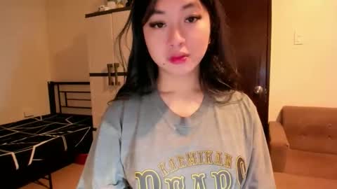 Snapshot of sweetlovepinay04 chatting on September 26, 6:27 pm Zoe online show from September 26, 6:27 pm