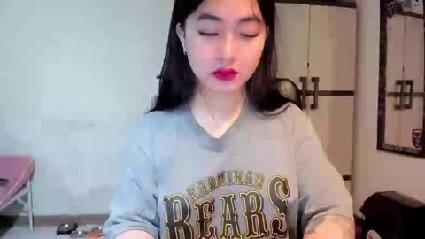 Snapshot of sweetlovepinay04 chatting on January 12, 9:29 pm Zoe online show from January 12, 9:29 pm
