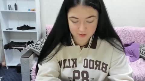 sweetmarylove online show from December 3, 9:09 am