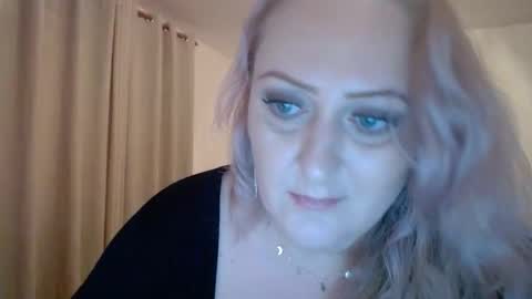 sweetmaya online show from December 6, 10:38 am