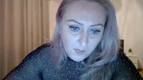 sweetmaya online show from December 8, 11:35 am