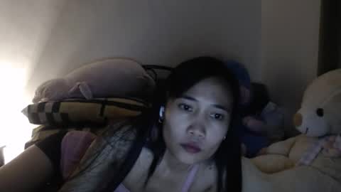 sweetmeeoowe_69 online show from March 22, 6:47 pm