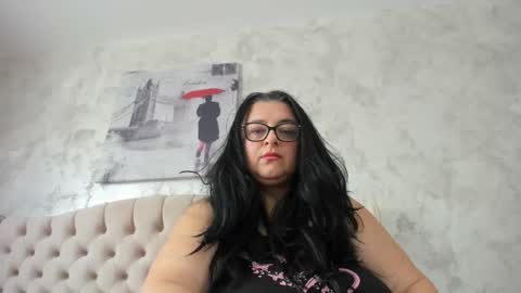 sweetmiki9 online show from May 7, 11:47 am
