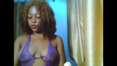sweetmila9 online show from April 6, 5:41 am