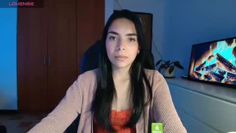 Snapshot of sweetmysterious18 chatting on October 1, 10:53 am Sweet Mysterious online show from October 1, 10:53 am