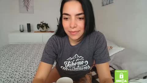 Sweet Mysterious online show from January 18, 12:01 pm