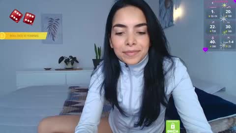 Snapshot of sweetmysterious18 chatting on October 13, 12:30 pm Sweet Mysterious online show from October 13, 12:30 pm