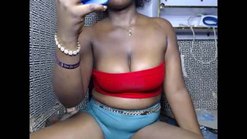 sweetnectarx online show from October 7, 12:37 am