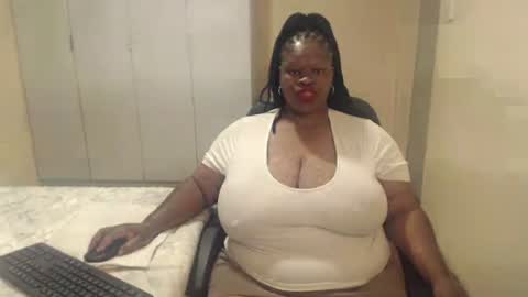 sweetnoziexxx online show from January 7, 3:57 am