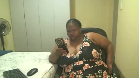 sweetnoziexxx online show from December 10, 4:56 am