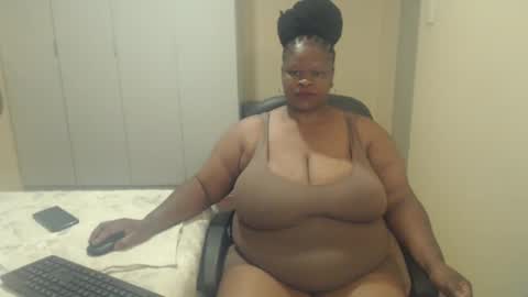 sweetnoziexxx online show from January 13, 3:45 am