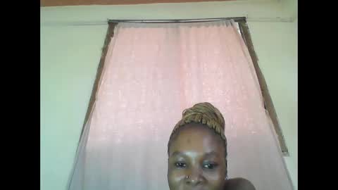 Snapshot of sweetpetite254 chatting on February 9, 12:41 pm ESTHER online show from February 9, 12:41 pm