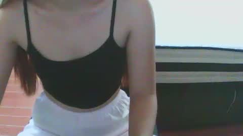 sweetpiax69 online show from March 2, 6:37 am