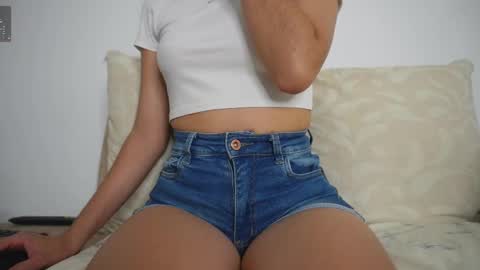 Snapshot of sweetpussyhot_ chatting on February 15, 8:12 pm Hello Welcome Im here from WEDNESDAY to SUNDAY 430am to 830am and 3 to 7 timeMONDAY and TUESDAY i rest online show from February 15, 8:12 pm