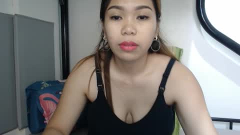 Snapshot of sweetraffy18 chatting on September 10, 3:17 am Raffy online show from September 10, 3:17 am