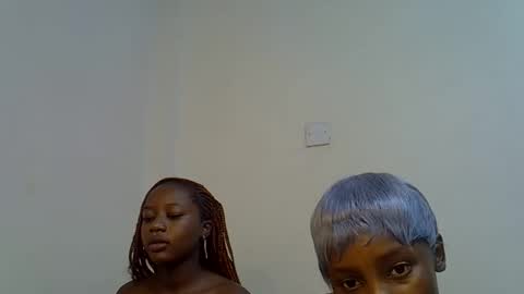 Lilly online show from February 14, 12:45 am