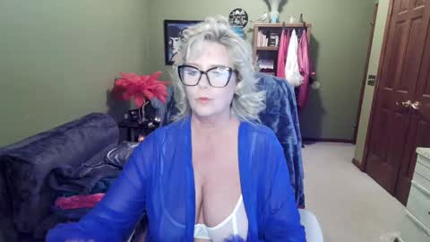 Snapshot of sweetsexyjane_ chatting on September 11, 7:25 pm Janie online show from September 11, 7:25 pm