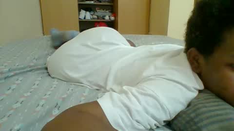 Snapshot of sweetshilah chatting on October 20, 3:42 am sweetshilah online show from October 20, 3:42 am