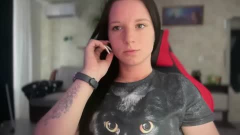 Sweet Shy online show from July 2, 9:26 am
