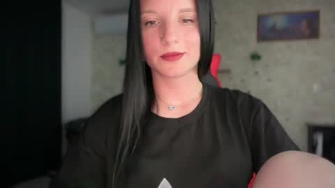 Sweet Shy online show from July 28, 6:20 pm