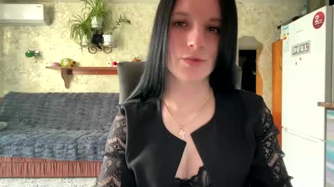 Sweet Shy online show from April 23, 4:09 pm