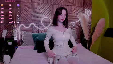 Alice online show from October 9, 2:21 pm