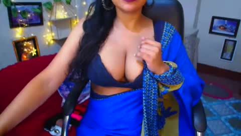 Snapshot of sweetsour18 chatting on November 1, 12:37 am SweetSour online show from November 1, 12:37 am