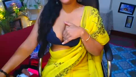 Snapshot of sweetsour18 chatting on October 8, 12:59 am SweetSour online show from October 8, 12:59 am