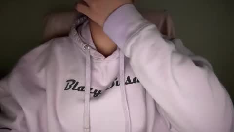 sweetssmashed online show from April 11, 1:01 am