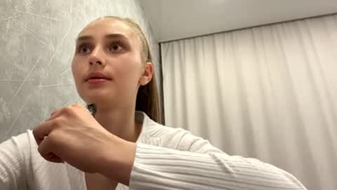 sweetvsexy online show from May 10, 8:55 pm