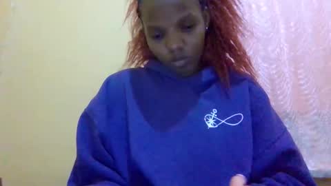 Essy online show from December 22, 8:01 pm