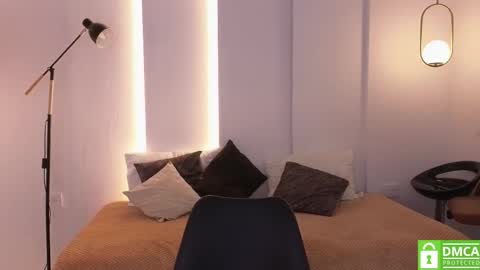 Nami online show from October 22, 9:53 pm