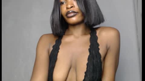 sweetxxboobsx online show from February 28, 1:16 am